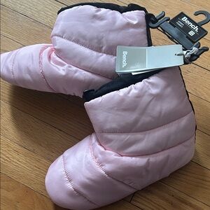 Bench Light Pink fibre filled Slippers